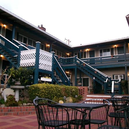 Carmel Wayfarer Inn Exterior foto
